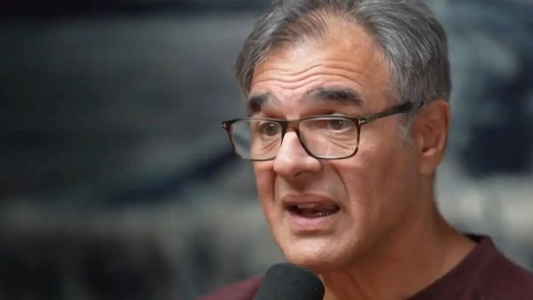 White House officials divided over possible U.S. military strike against Iran